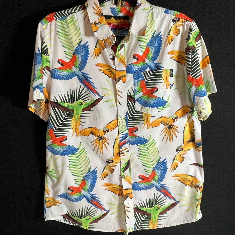 3/$10 - ESC Ehpyre Surplus Co Hawaiian shirt with vibrant macaws, medium,